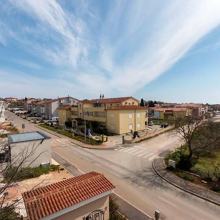 Cozy Apartment With Private Parking Μεντουλίν Εξωτερικό φωτογραφία